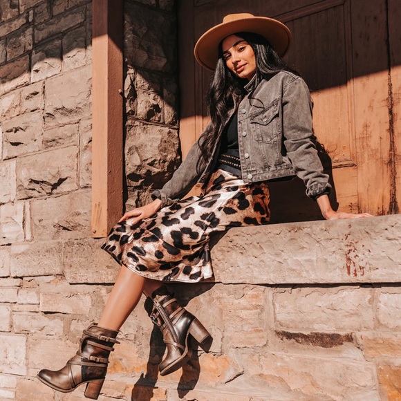 Free Bird Baker - Stone - Size 8 - Picture 2 of 10